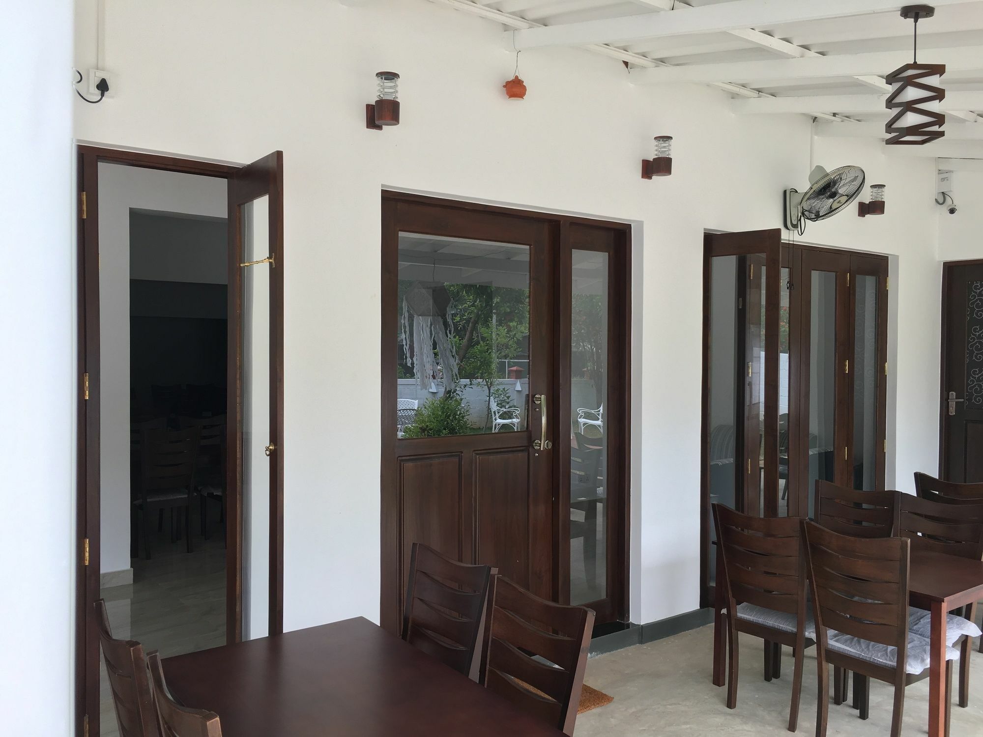 Lavonka Tourist Rest Hotel Anuradhapura Kültér fotó