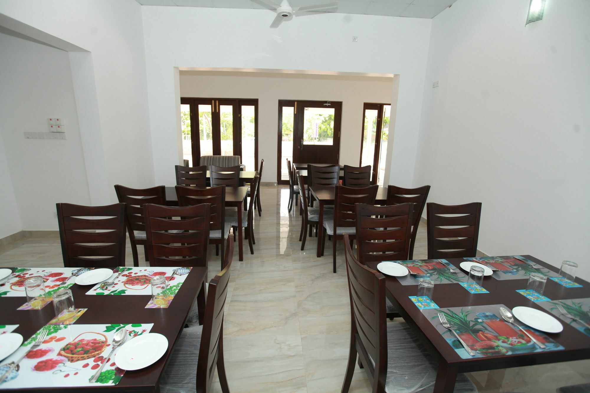 Lavonka Tourist Rest Hotel Anuradhapura Kültér fotó